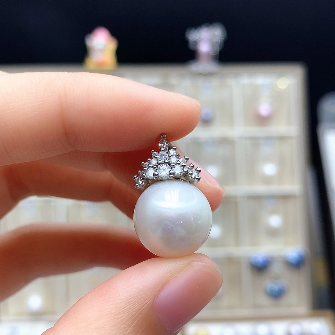 淡水珍珠合金颈饰