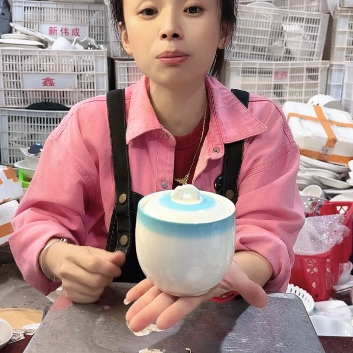 盘微瑕产品介意勿拍……三个炖盅