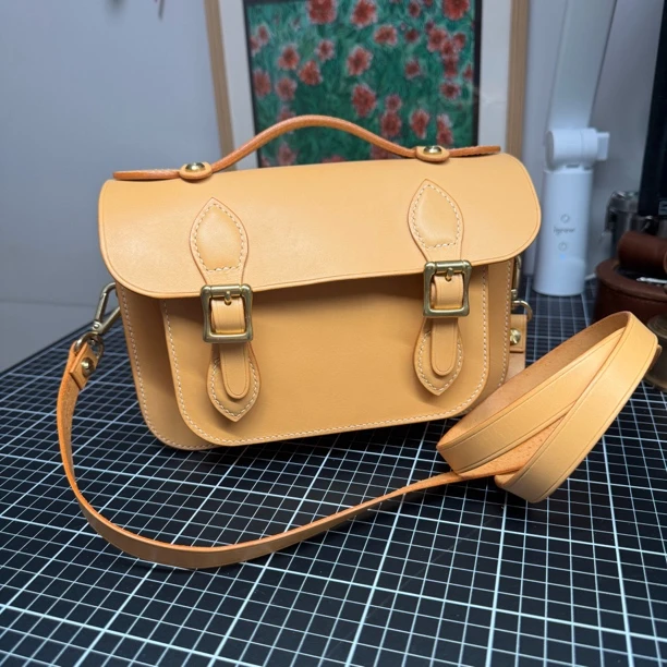 纯手工真皮剑桥包