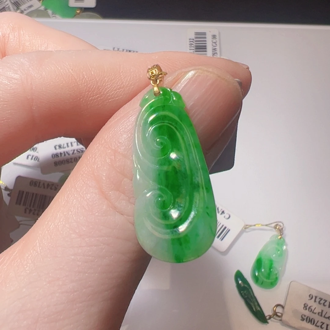 翡翠银S925镶嵌颈饰