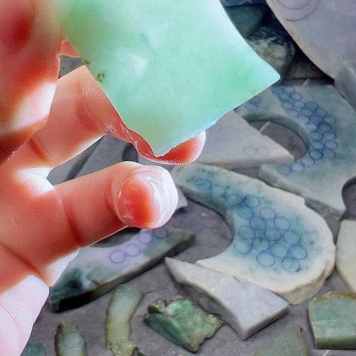 翡翠未镶嵌颈饰纯天然缅甸翡翠