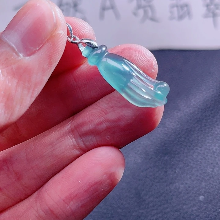 翡翠颈饰未镶嵌99999999