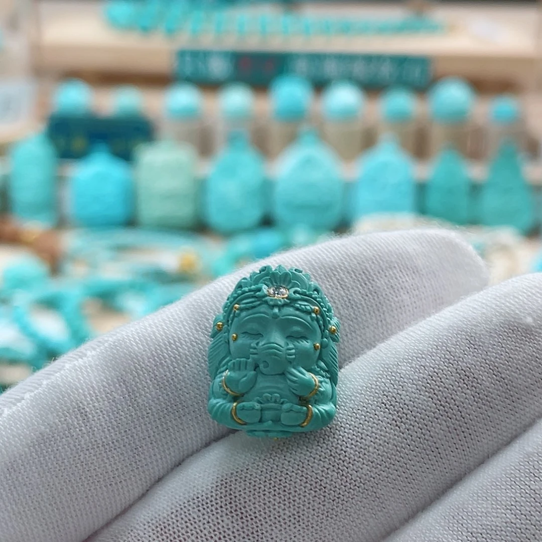 未镶嵌绿松石珠宝奇石