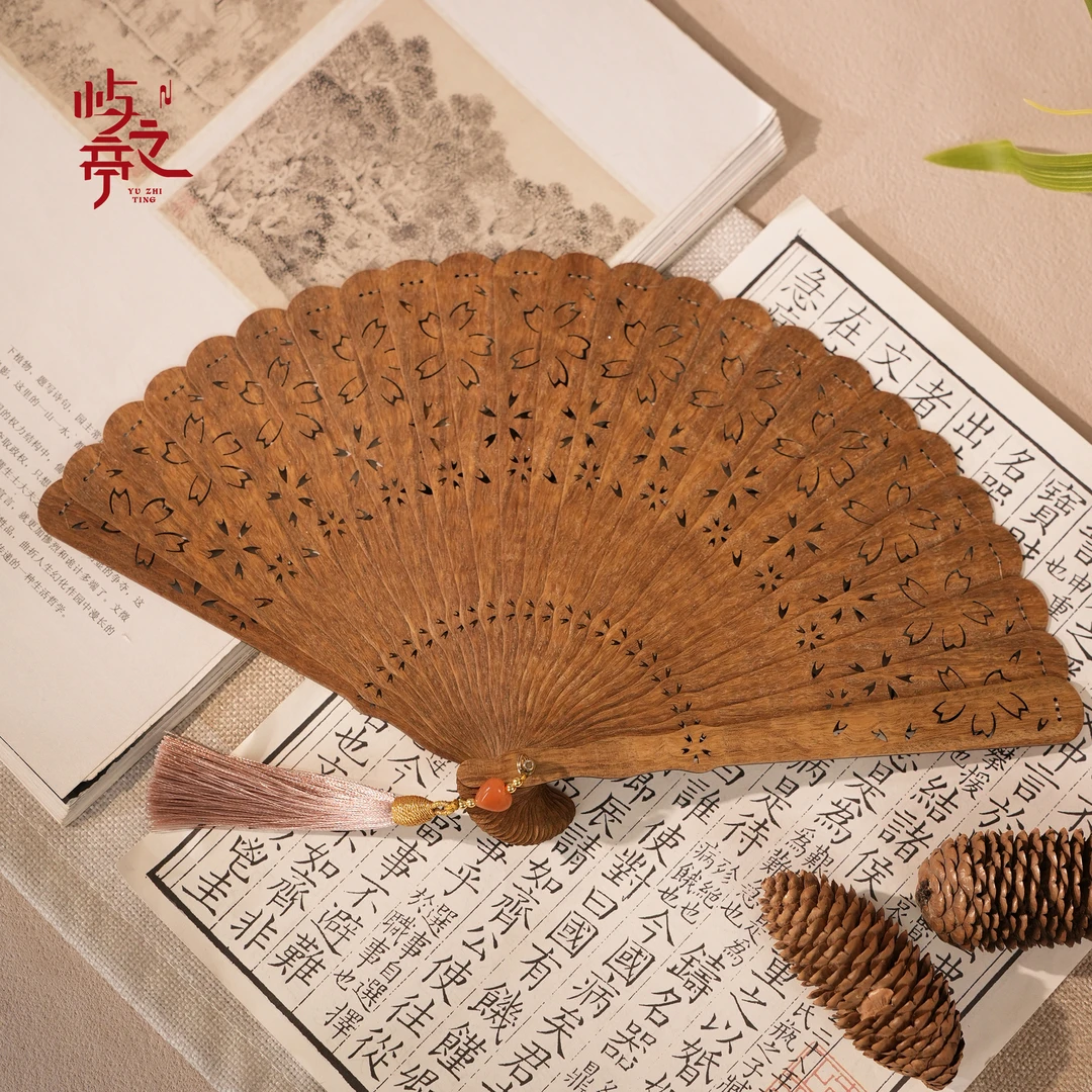 【屿之亭】绿檀扇子香礼（颜色深浅不一介意勿拍）