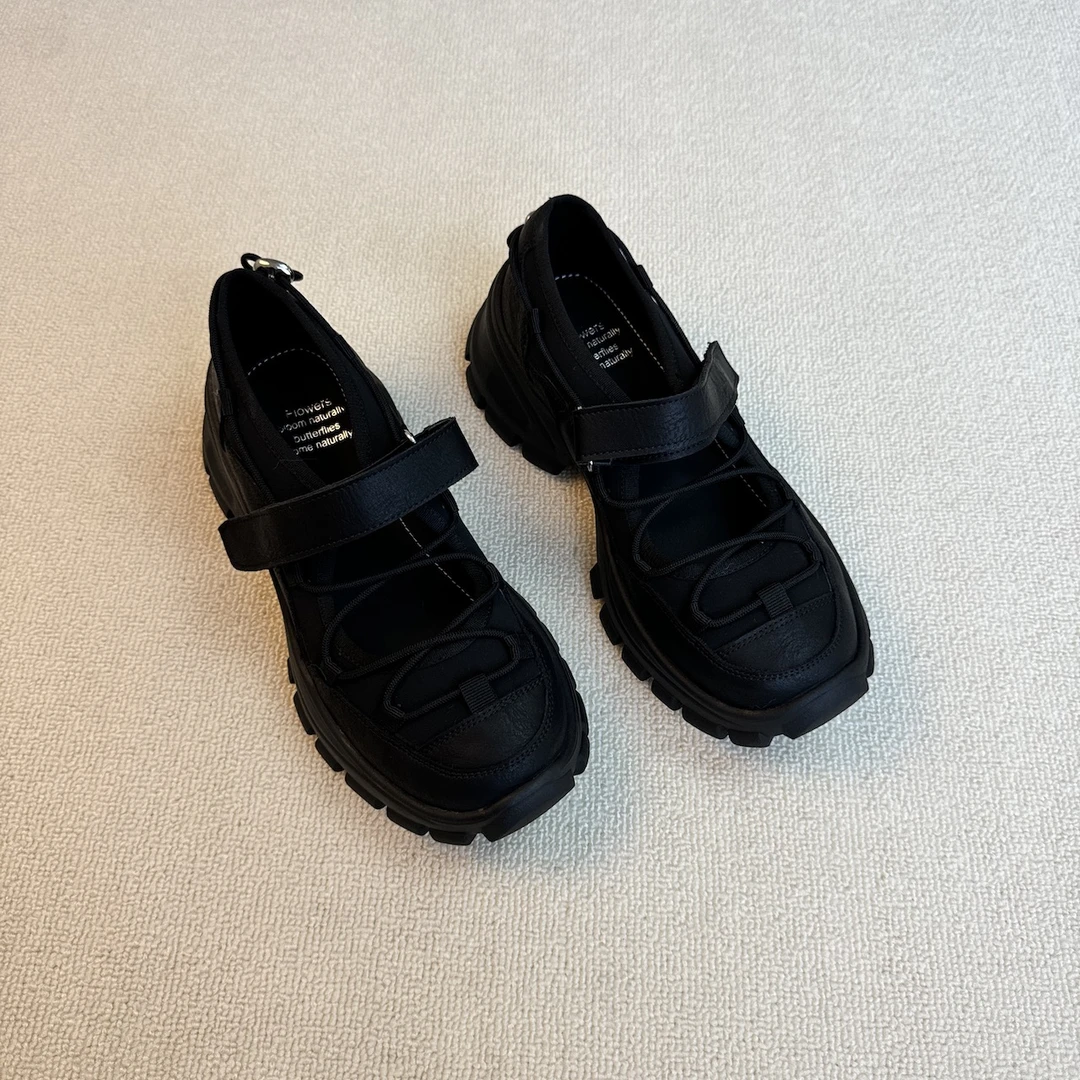 六也「舒适绕带」踩屎感休闲运动风粗跟厚底浅口魔术贴单鞋L1088