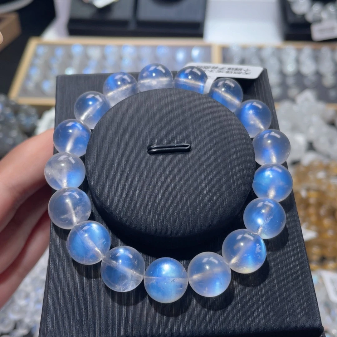 苗***贝未镶嵌手链长石蓝月光手链12mm