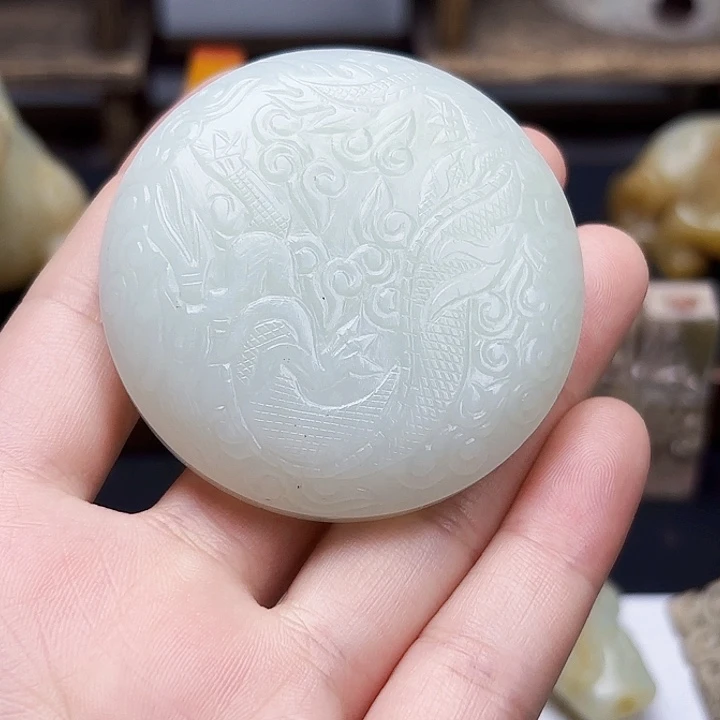 和田玉（糖玉）颈饰未镶嵌