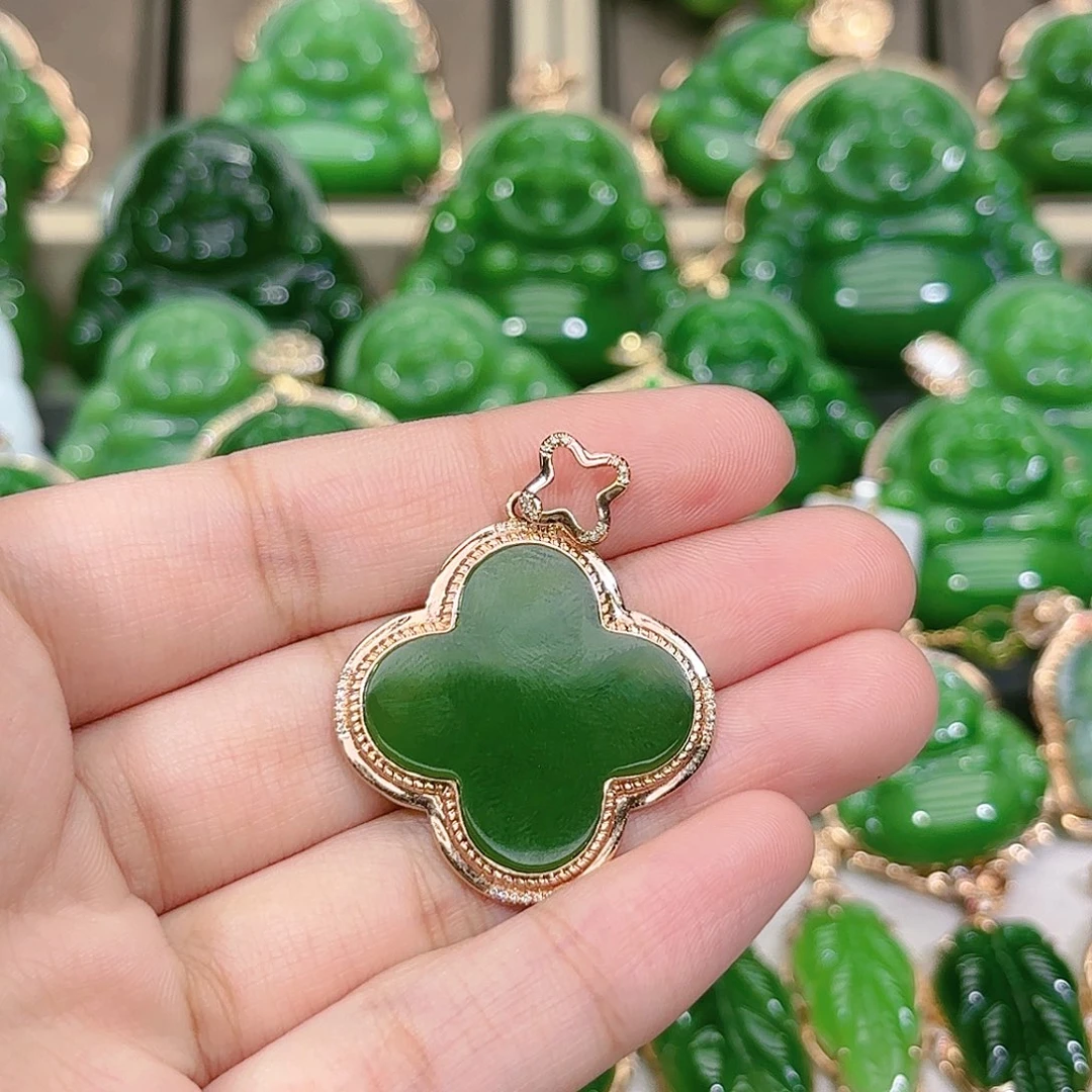 和田玉（碧玉）颈饰18K金镶嵌