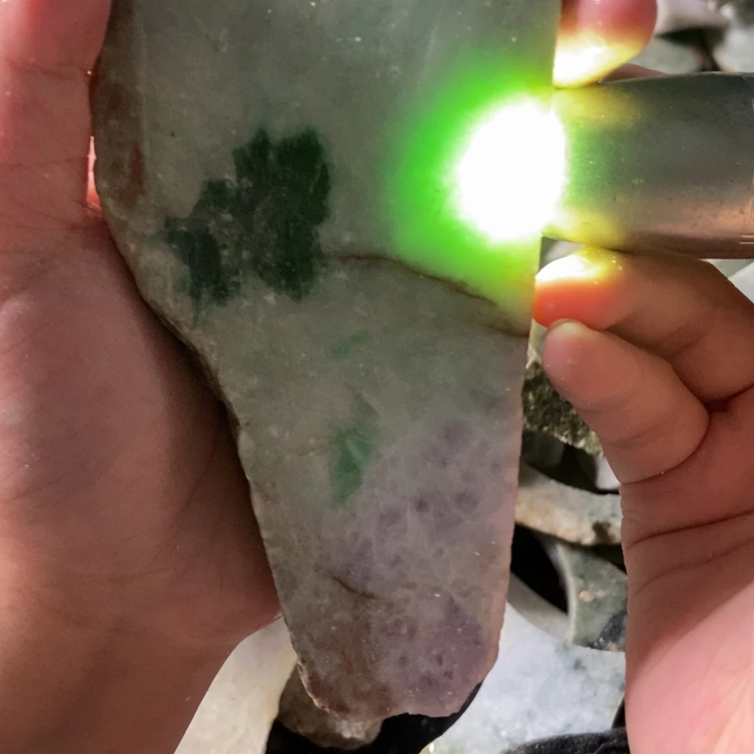 未镶嵌挂件翡翠天然翡翠
