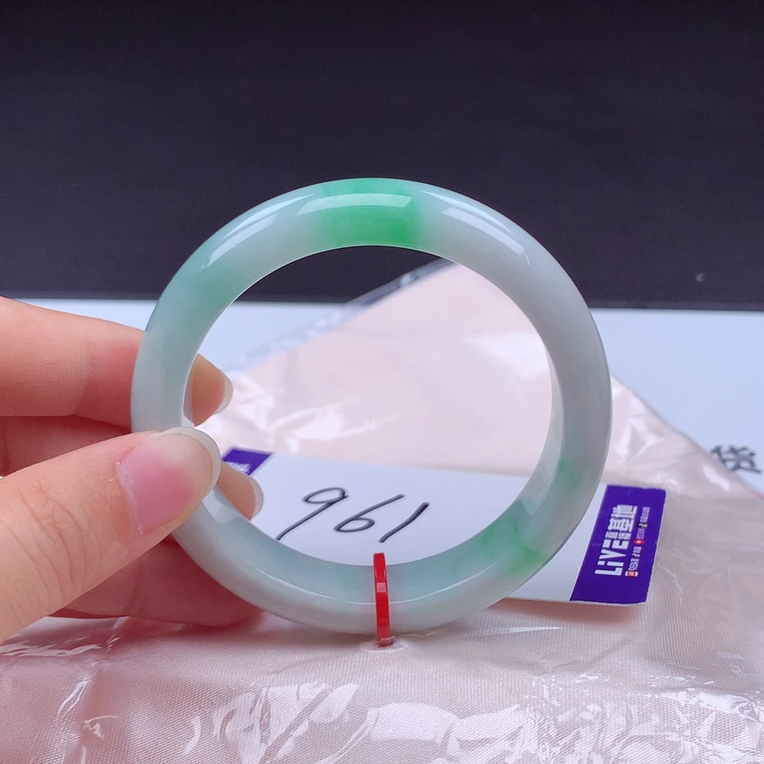 翡翠手镯未镶嵌手镯001526