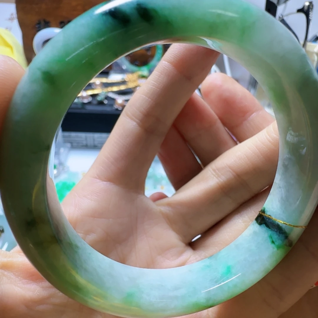 翡翠未镶嵌手镯翡翠660