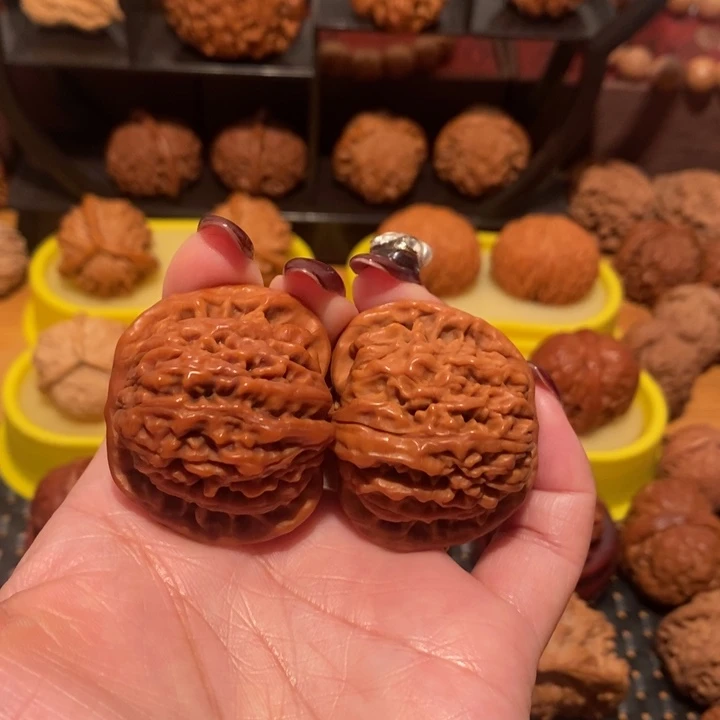 文玩核桃吊坠四座楼40