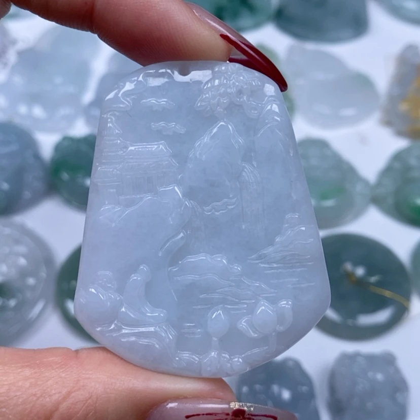 【闪购商品】翡翠颈饰未镶嵌山水