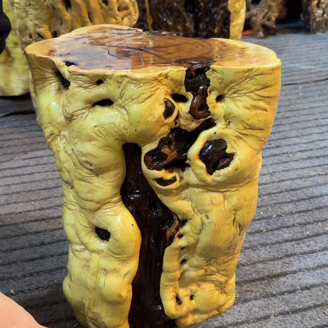 三***主龙纹鸡心枣木手工艺品
