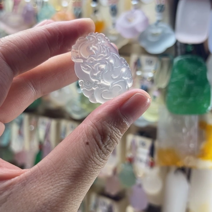 滢***聊玛瑙/玉髓未镶嵌颈饰