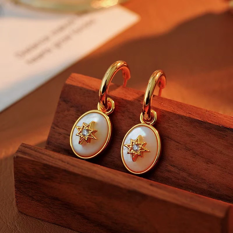 铜合金合成锆石耳饰 e229---高级感复古椭圆天然八芒星耳环秋冬