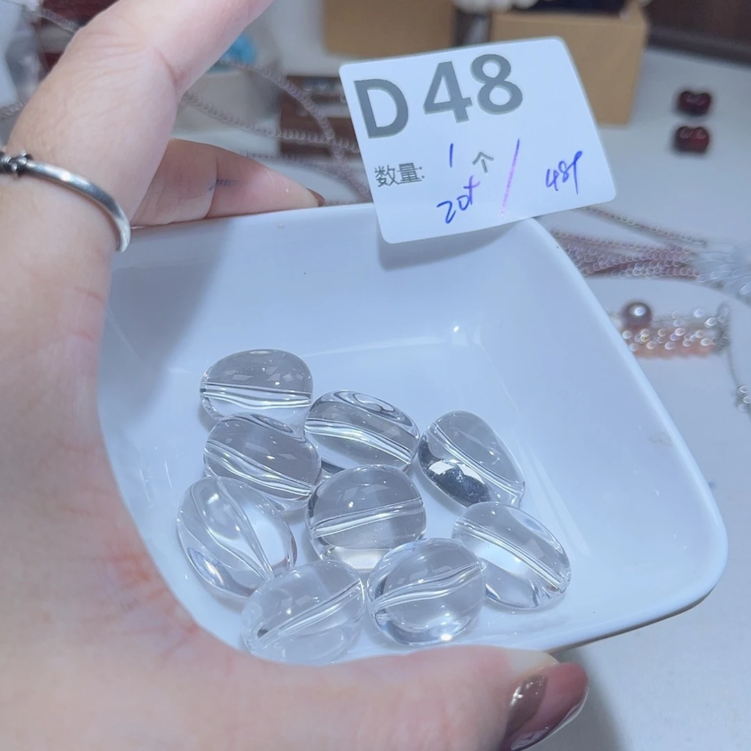 未镶嵌珠宝半成品水晶D48。
