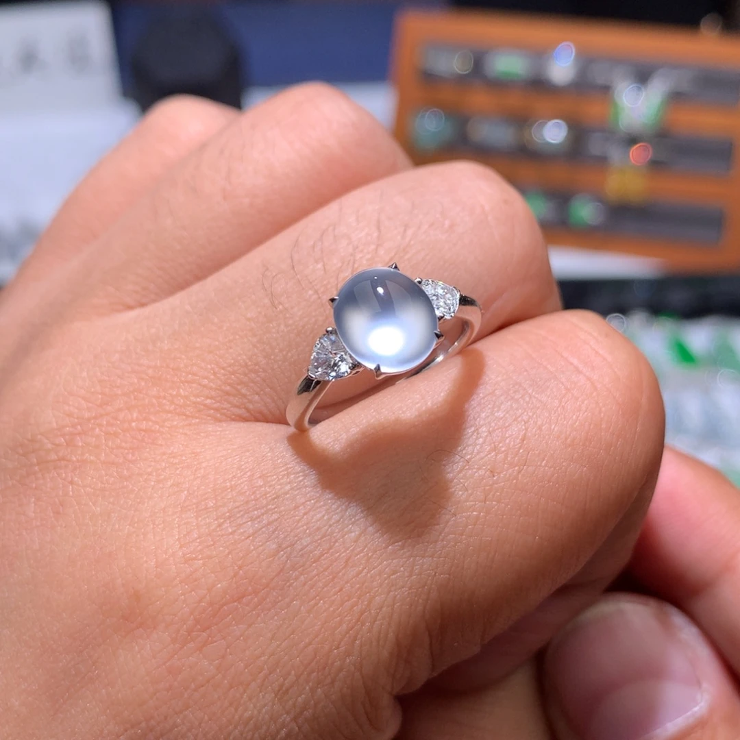 喵***呀翡翠18K金镶嵌吊坠(不含链)