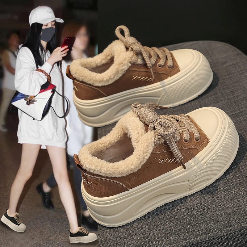 踩屎感雪地靴女款2025新款百搭厚底增高加绒加厚休闲运动真皮板鞋