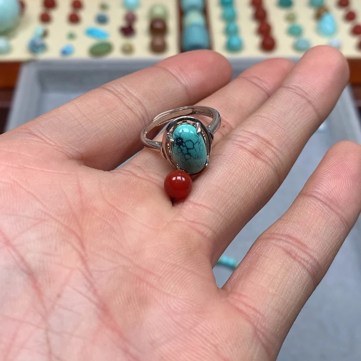 南红玛瑙配饰未镶嵌