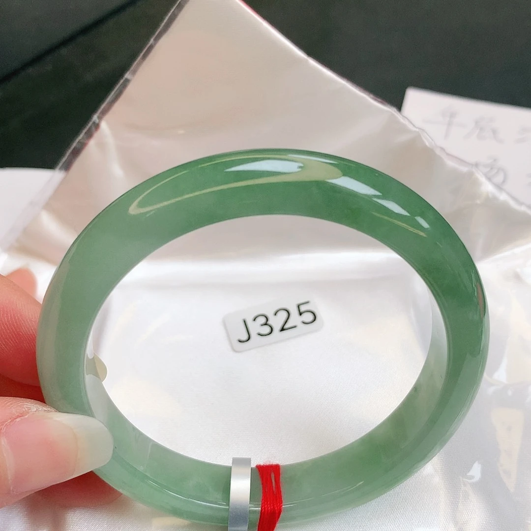 【闪购商品】翡翠手镯未镶嵌缅甸天然a货翡翠