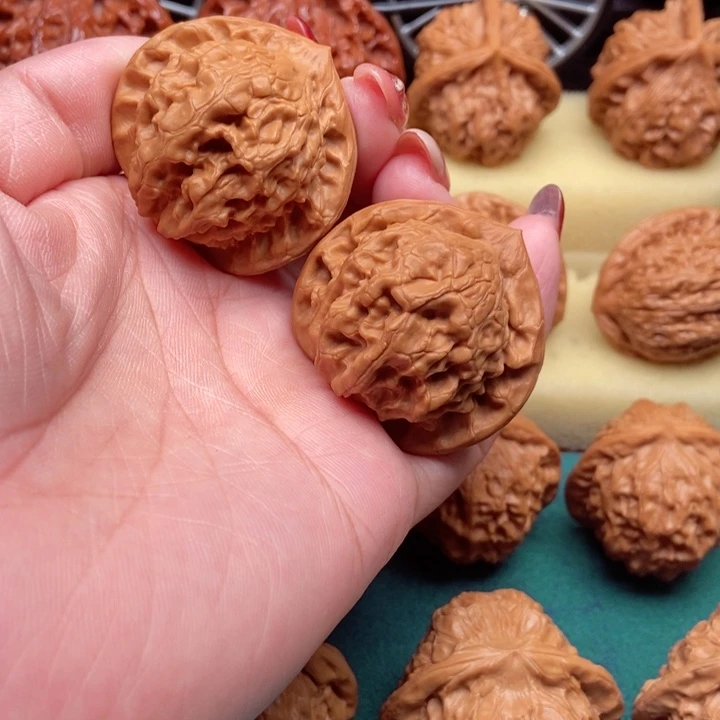 桃核吊坠大耳图图41尺已打底