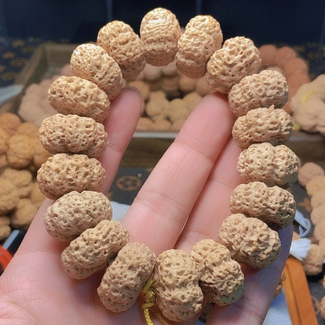 金刚菩提把件由**宰5瓣23➕菠萝蜜板王