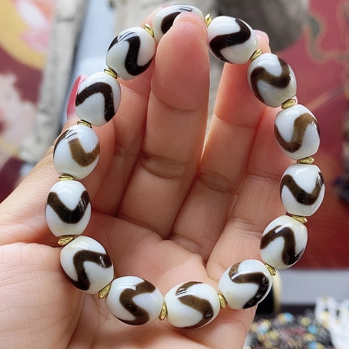 玛瑙/玉髓合金颈饰