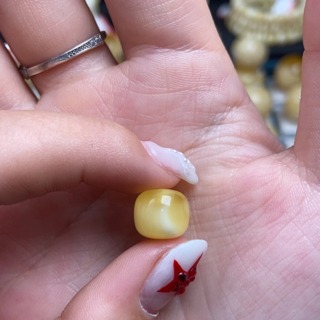 蜜蜡未镶嵌珠宝奇石10mm