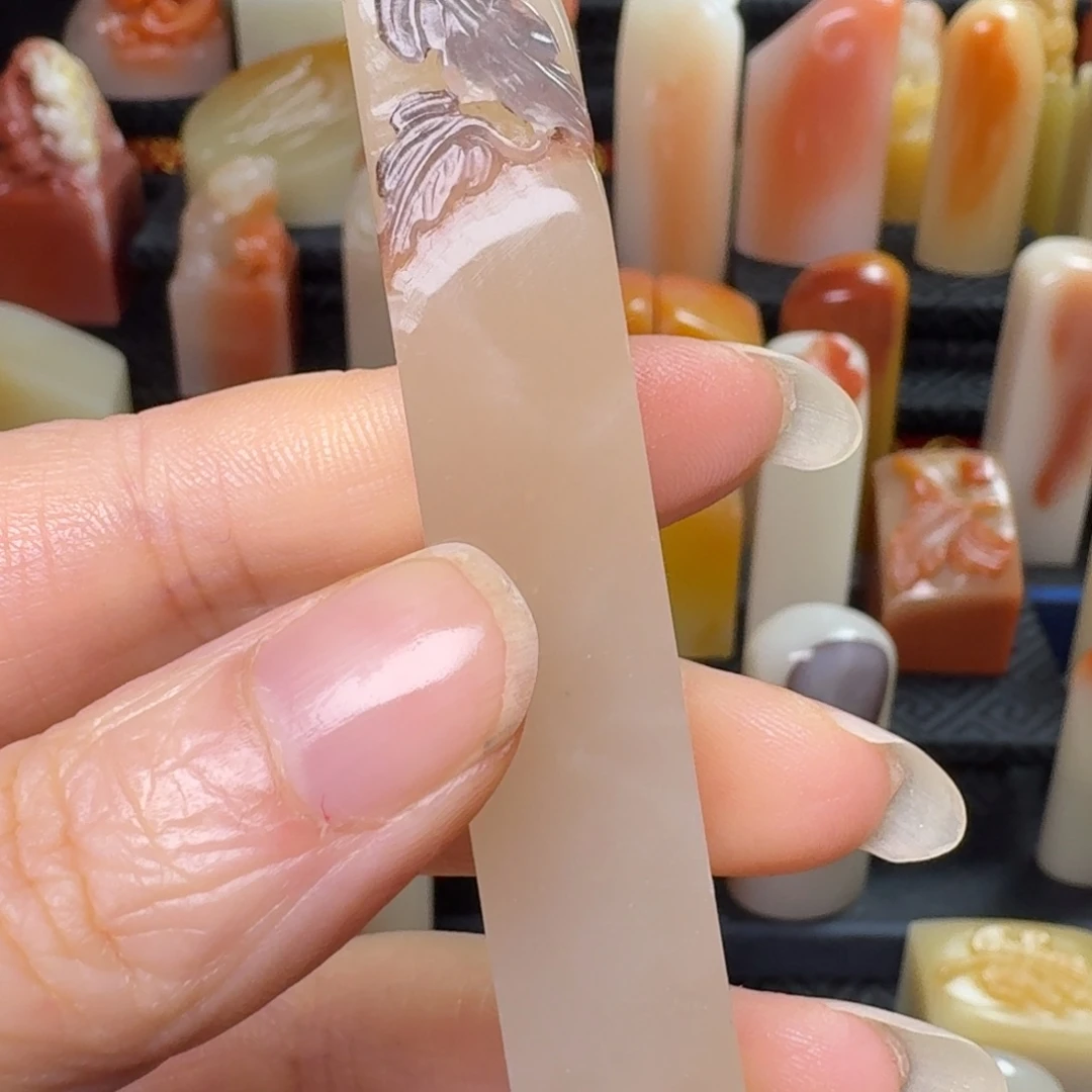 老挝石漂亮的好看的