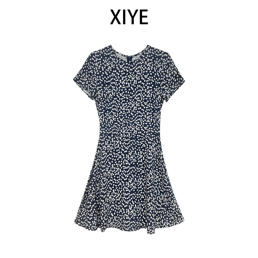 XYE/希野设计款减龄感圆领收腰修身显瘦波点连衣裙轻奢 104008