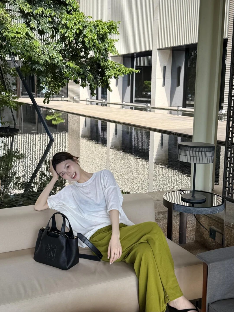 夏季新款洋气衣服女设计感宽松廓形半袖上衣慵懒风休闲阔腿裤套装