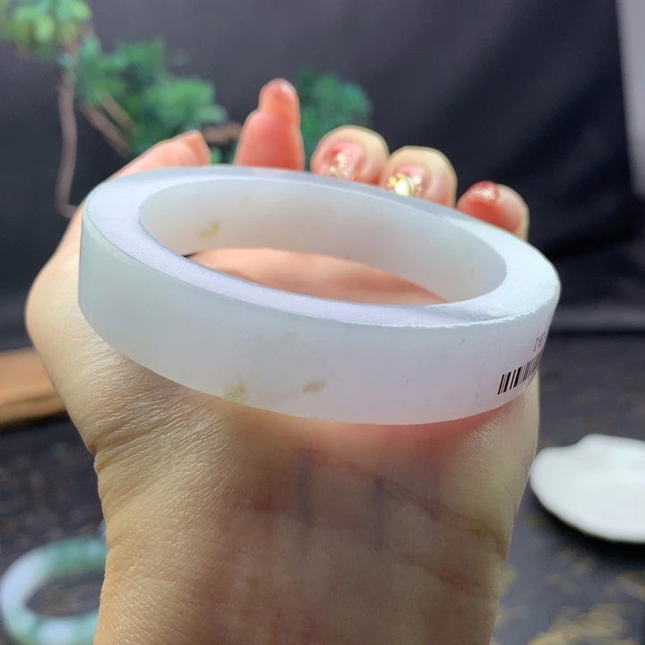 定制翡翠未镶嵌少女心