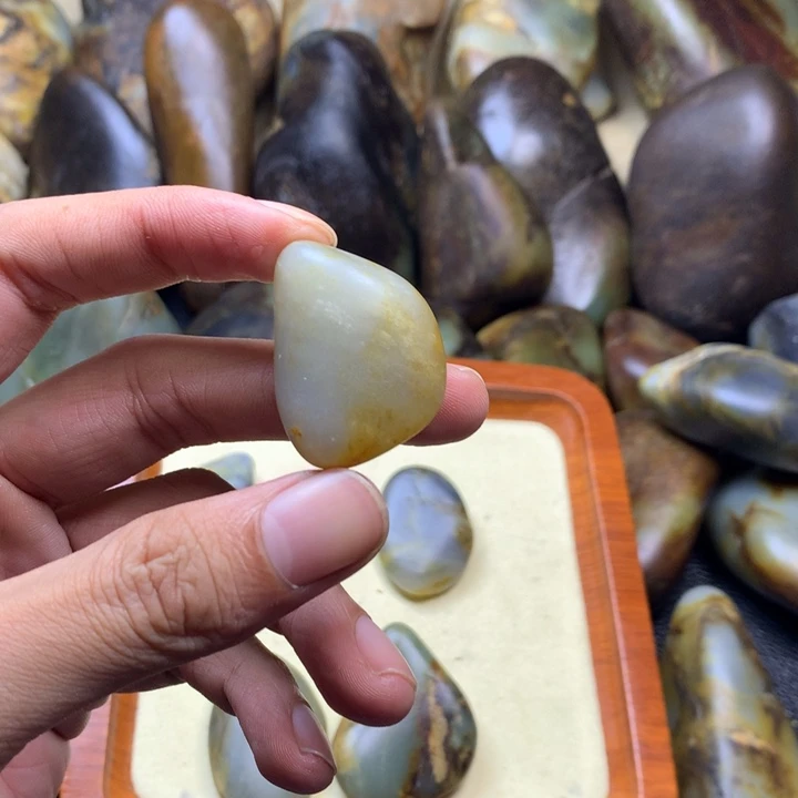 魅***陈和田玉未镶嵌挂件