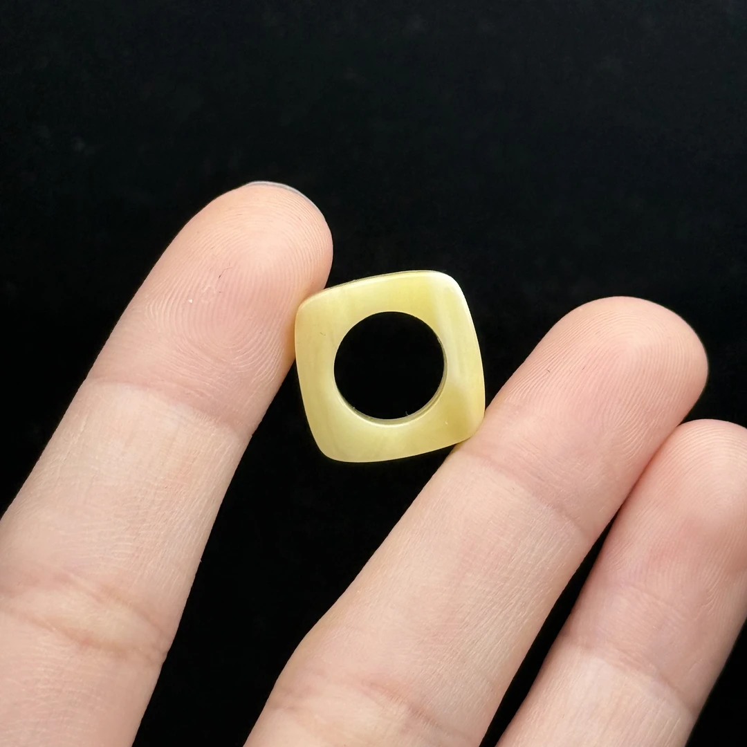 A2898天然原矿蜜蜡 跑环 内径 9.2mm支持复检假一罚十