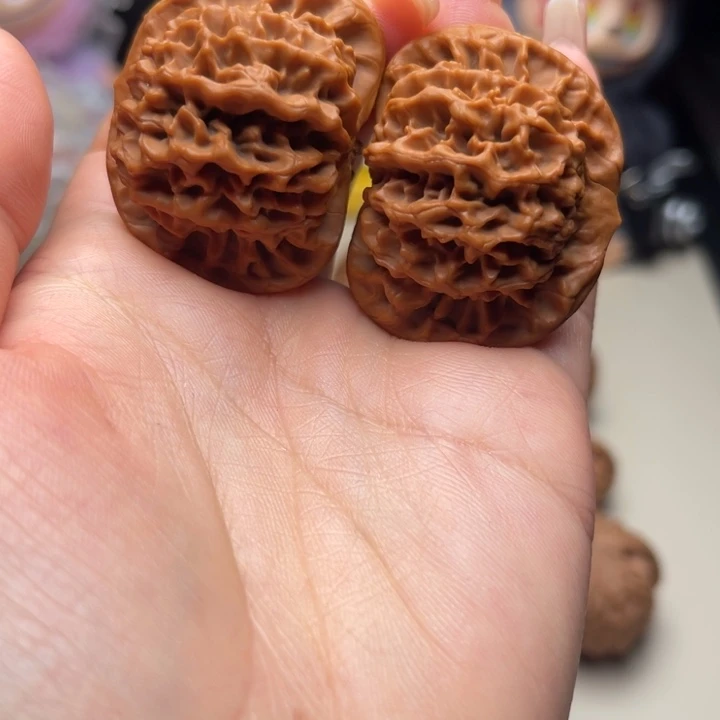 菜***n把件文玩核桃秦闷4A004