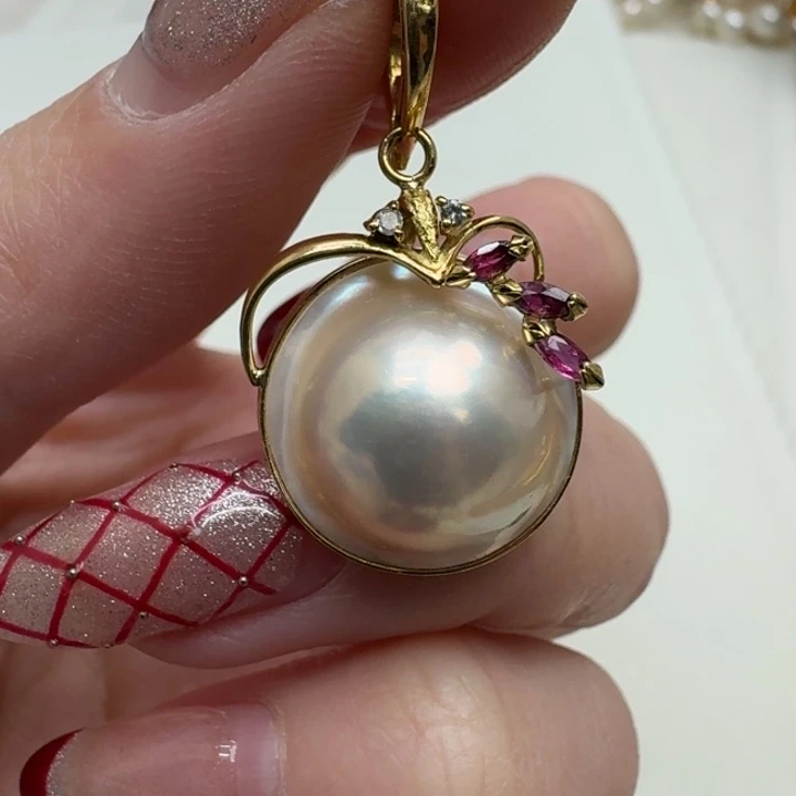 拼合珍珠（马贝珠）颈饰未镶嵌