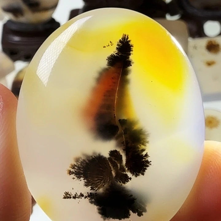 玛瑙/玉髓未镶嵌珠宝半成品