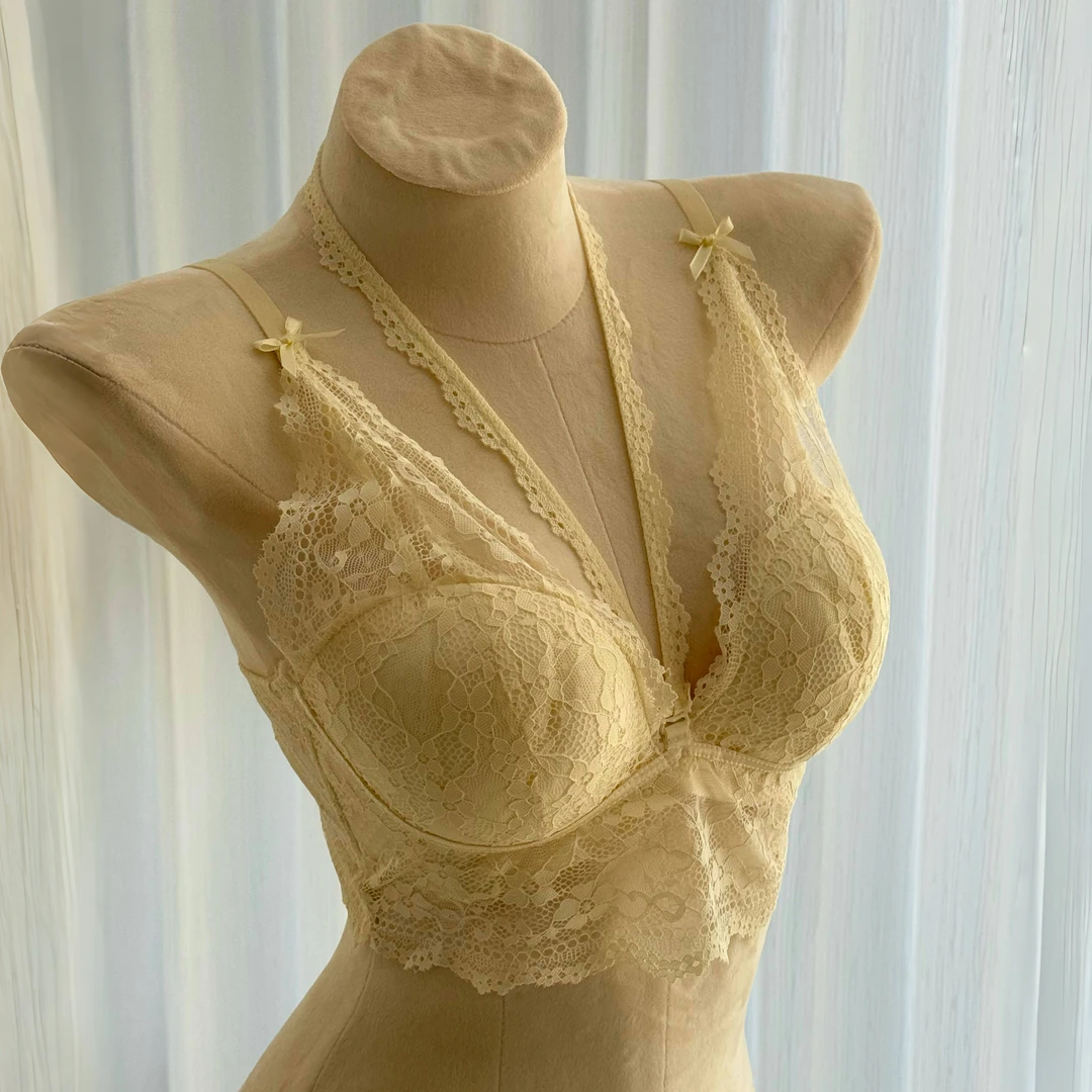 龙心升级2.0厚款法式纯欲挂脖蕾丝内搭内衣女小胸聚拢无钢圈文胸