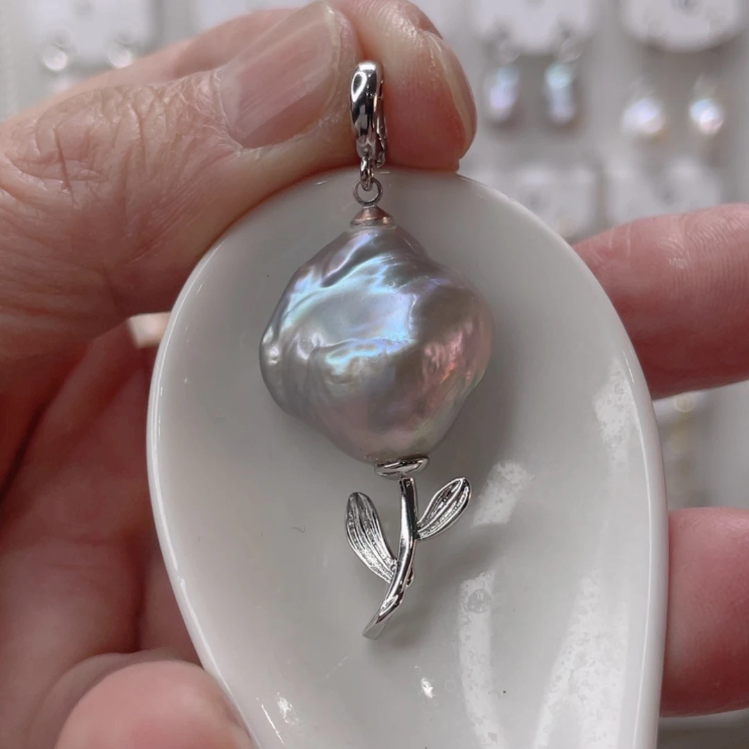 颈饰未镶嵌淡水珍珠