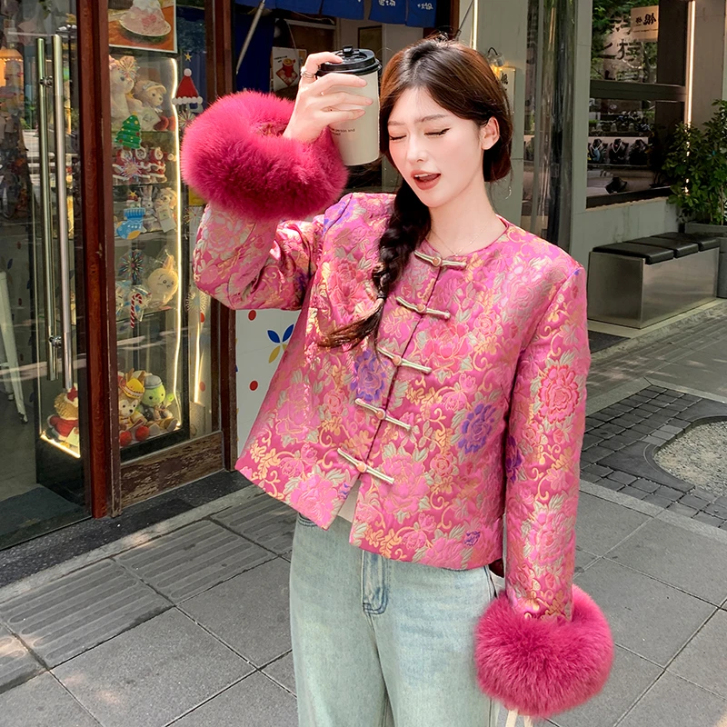 新中式提花圆领短款羽绒外套女配袖口狐狸毛条