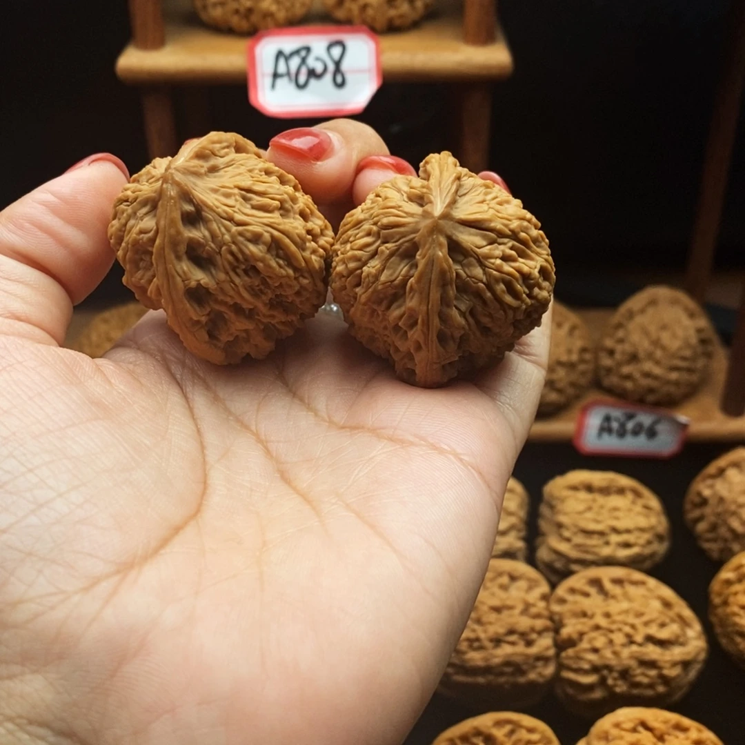 文玩核桃吊坠南疆6