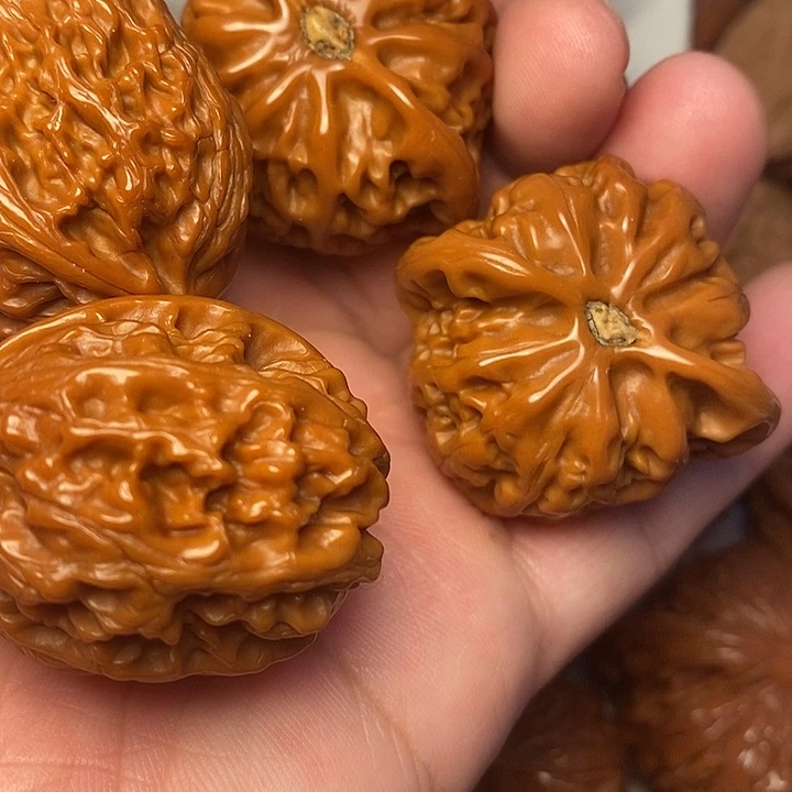 文玩核桃把件宫40