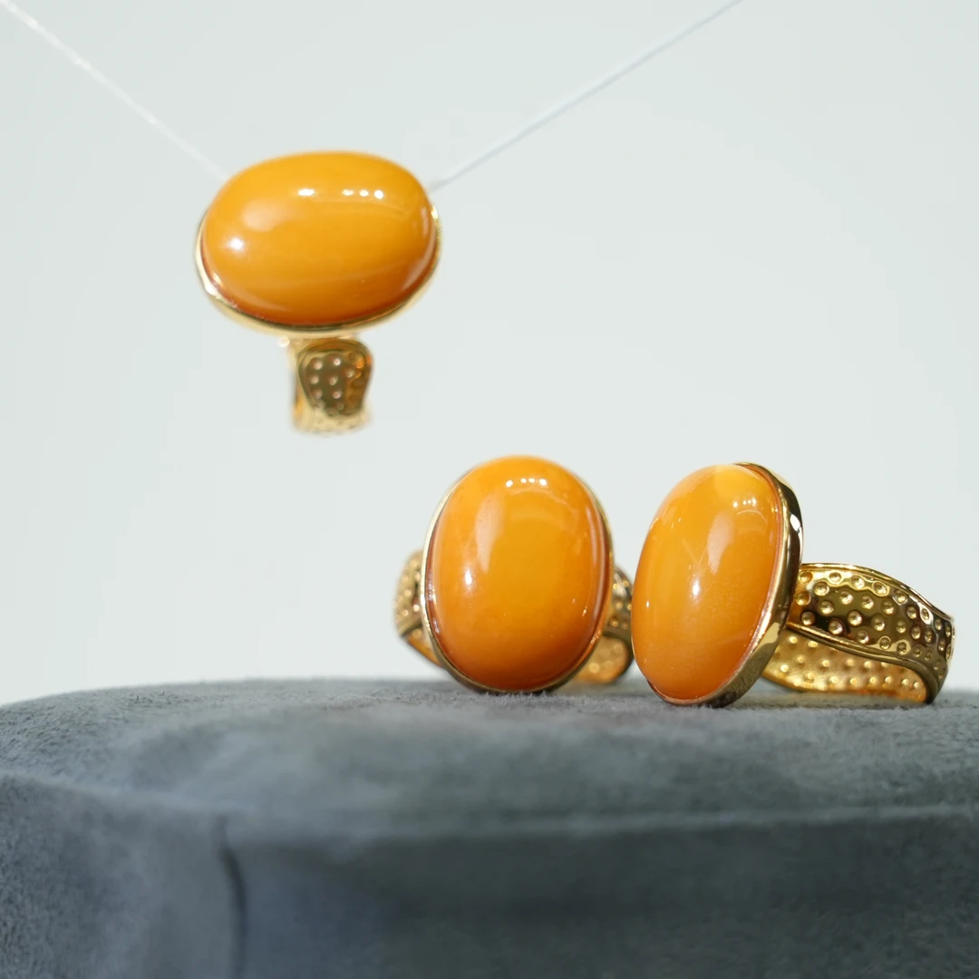 蜜蜡戒指 0608 （ML301）【多样性发货发一件】