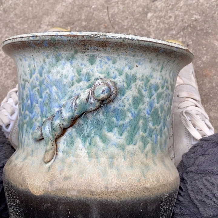 紫砂花盆高22口20瑕疵