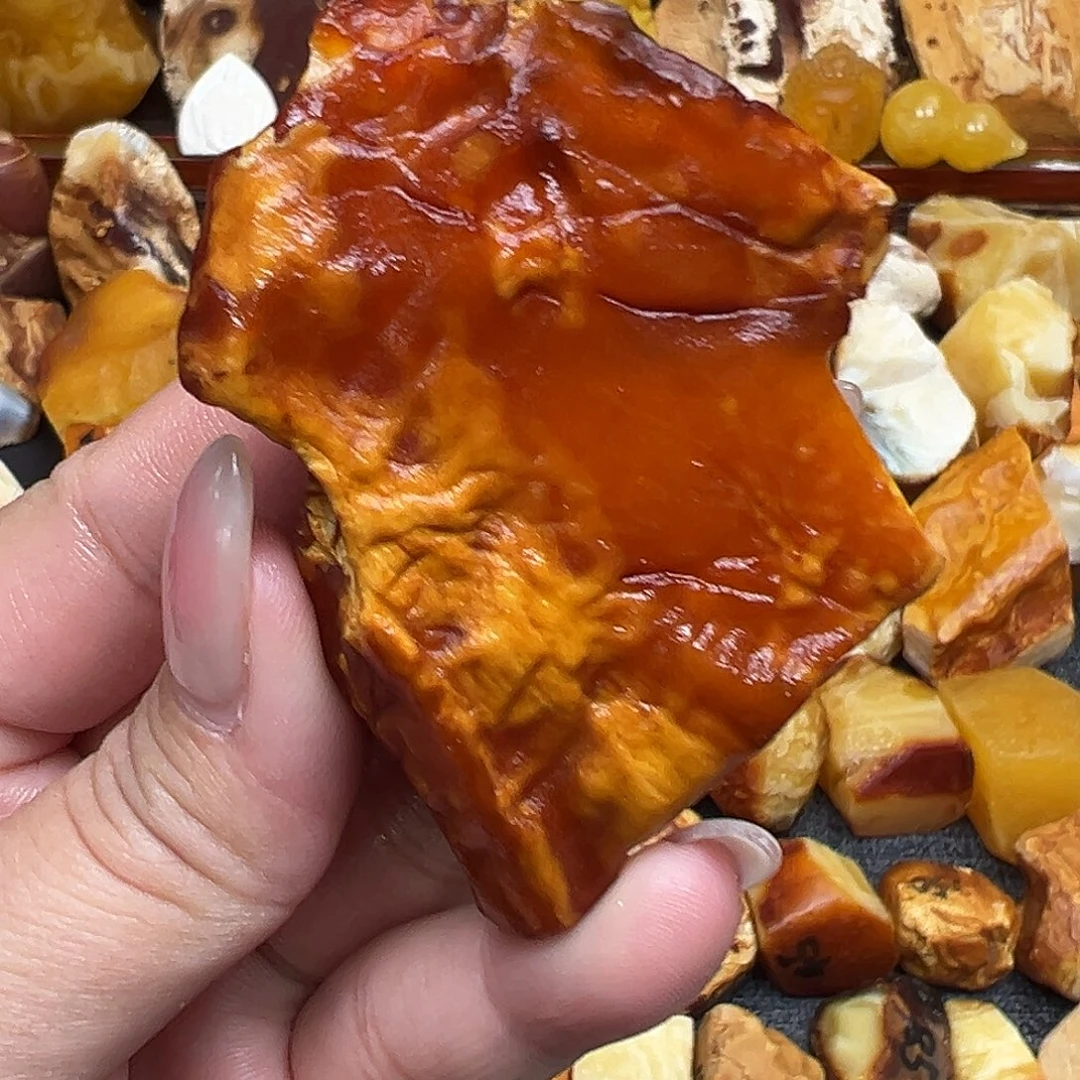 小***海定制琥珀未镶嵌蜜蜡