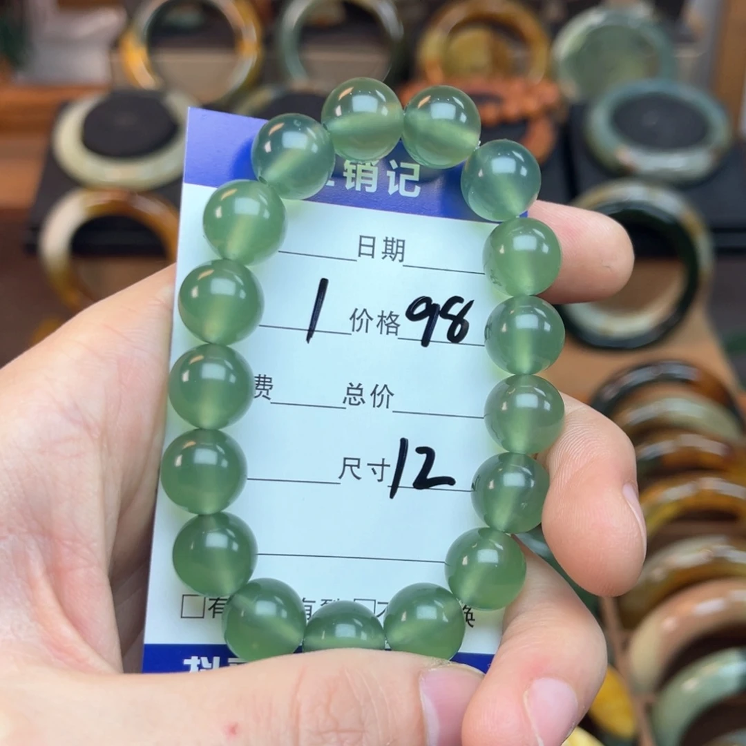 蛇纹石玉手串未镶嵌