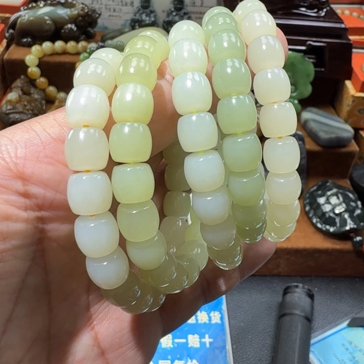 和田玉未镶嵌手链颜色多样性发货拍一发一