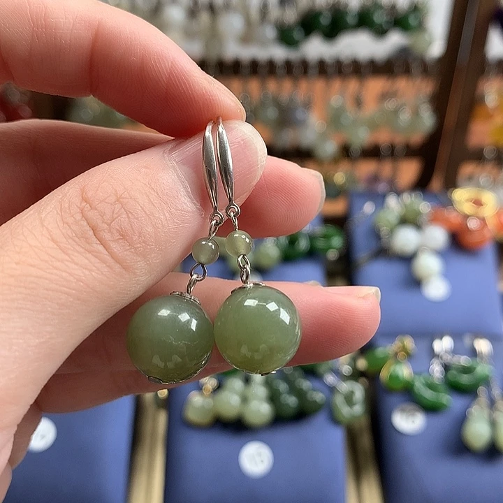 和田玉银S925镶嵌耳饰12左右湖水绿