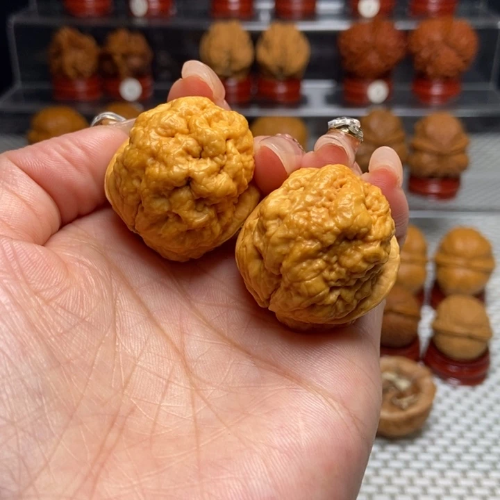 文玩核桃把件7血舍利